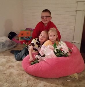 Meet your Posher, Pam